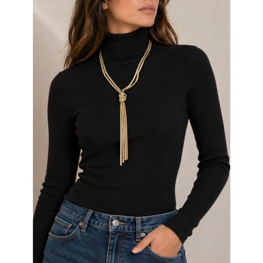 2/$30 HOST PICK!!!Gold Knot Long Chain Necklace
